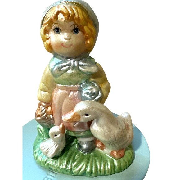 Vtg Kitsch Country Girl Porcelain Figurine Goose Baby Chick Cottagecore Folksy - Picture 1 of 7